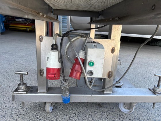 Saxon Bag Sealer with Conveyor Pic 1074